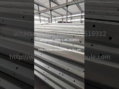 Postes de energia elétrica