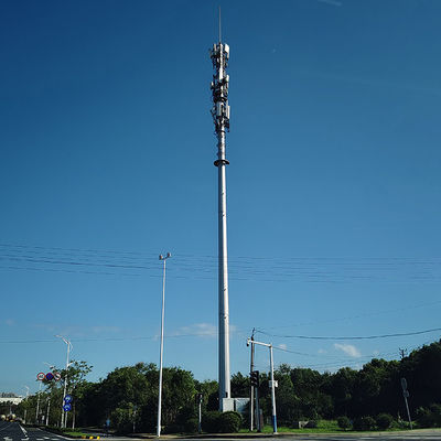 Pólos de telecomunicações personalizados com cálculo da pressão do vento e análise da estrutura de aço