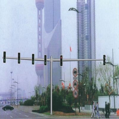 Galvanização vermelha do mergulho quente de polo claro 3M 6M/superfície amarelas verdes revestimento do pó