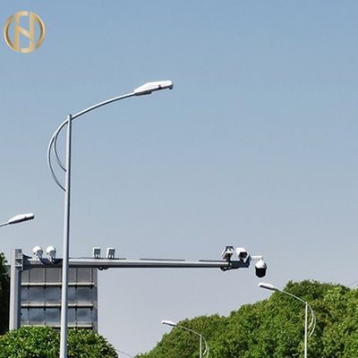 Polo claro octogonal de aço 10M com único braço