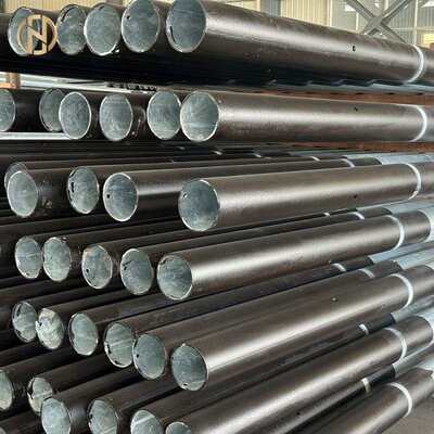 comprar Posto de Aço Galvanizado a Quente Q355 Personalizado com 6m 9m 12m para Iluminação Pública e Transmissão de Energia online manufacture