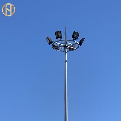 comprar Iluminação alta 30m solar do mastro da lâmpada de rua de Q345 2.5mm com escada de escalada online manufacture