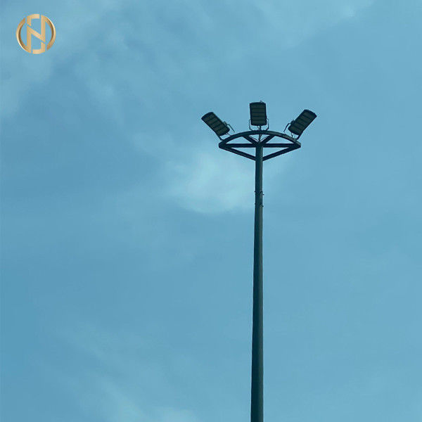 O mergulho quente galvanizou 20M 25M 30M High Mast Light Polo