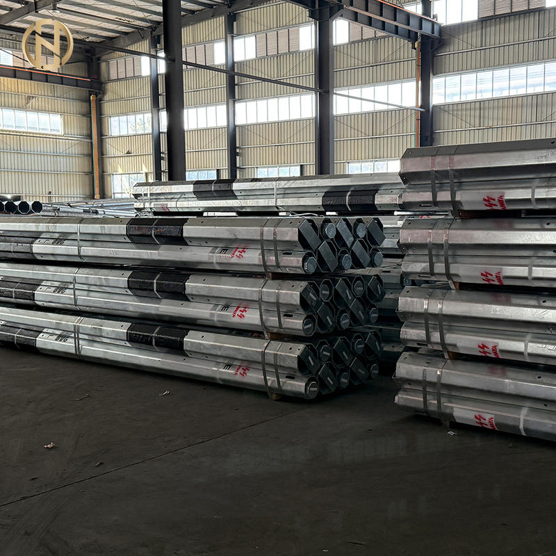 Postes de aço para linhas de transmissão galvanizados a quente octogonais de exportação de alta qualidade