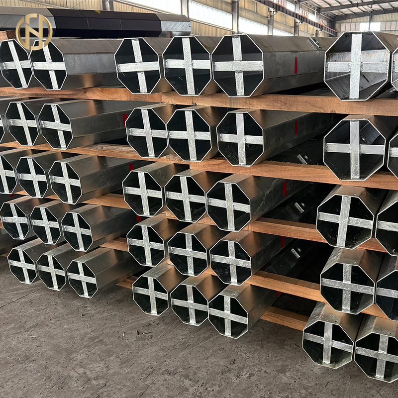 Postes de aço para linhas de transmissão galvanizados a quente octogonais de exportação de alta qualidade