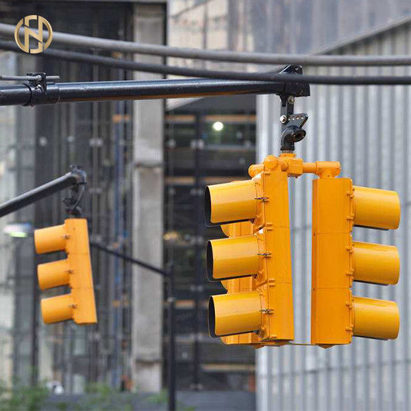 Sistema galvanizado de Polo 4M 6M 8M For Traffic Control do sinal de tráfego do mergulho quente