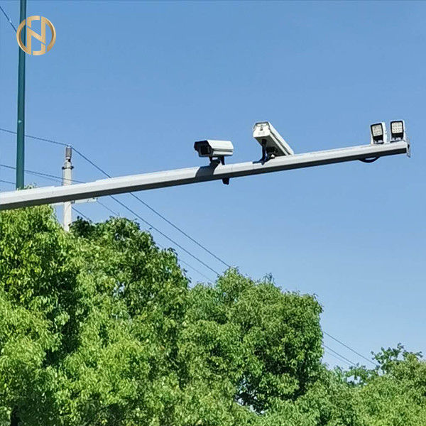 Durabilidade alta resistente do CCTV Polo do aço do vento com certificação do ISO 9001