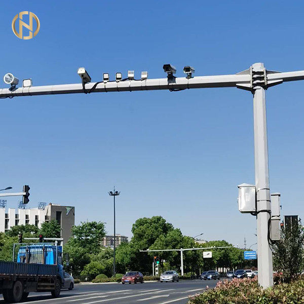 Vento de montagem octogonal da altura do CCTV Polo 3-20M do aço da forma resistente