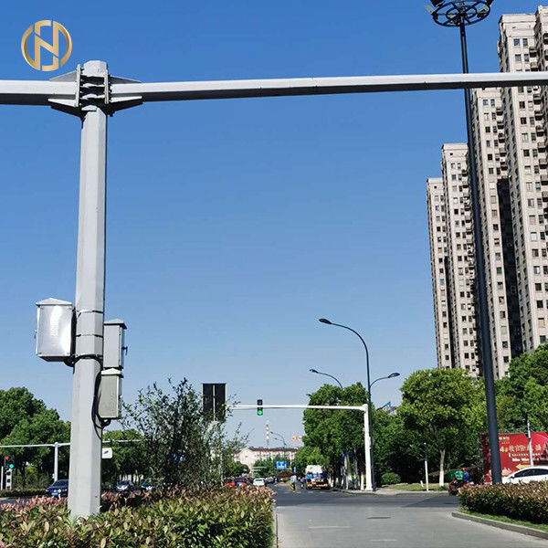 Vento de montagem octogonal da altura do CCTV Polo 3-20M do aço da forma resistente
