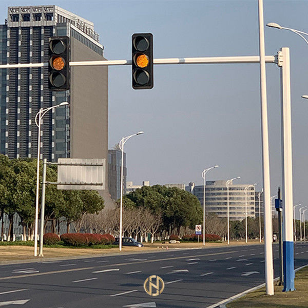 Sistema galvanizado de Polo 4M 6M 8M For Traffic Control do sinal de tráfego do mergulho quente