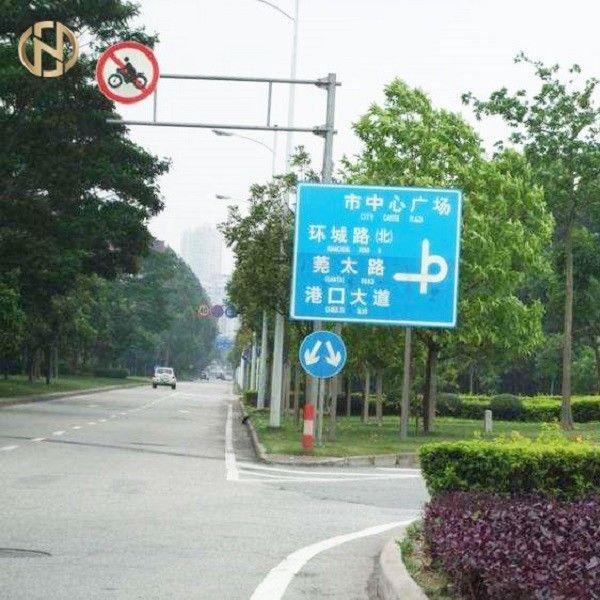 o sinal de estrada Polo de 6m 6.5m 8m galvanizou a forma octogonal de aço de Polo do sinal de rua
