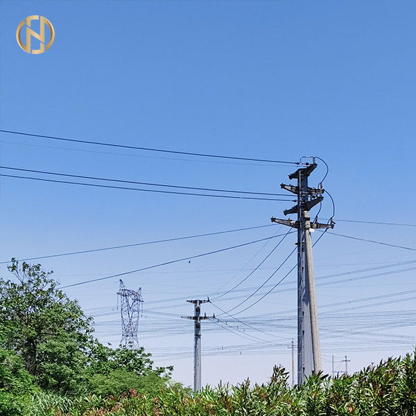Multi corrente elétrica de serviço público cônica piramidal Polo